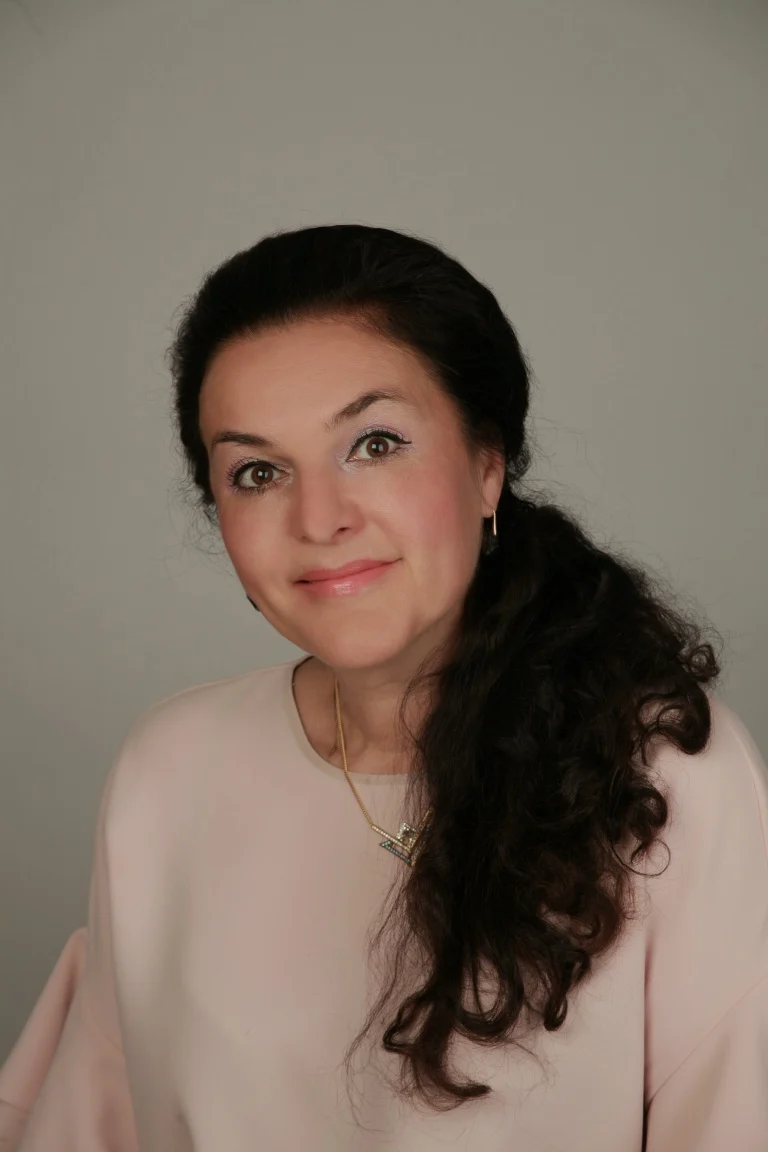 Рябинина Людмила Ивановна признана лучшим преподавателем детской школы искусств на Общероссийском конкурсе
