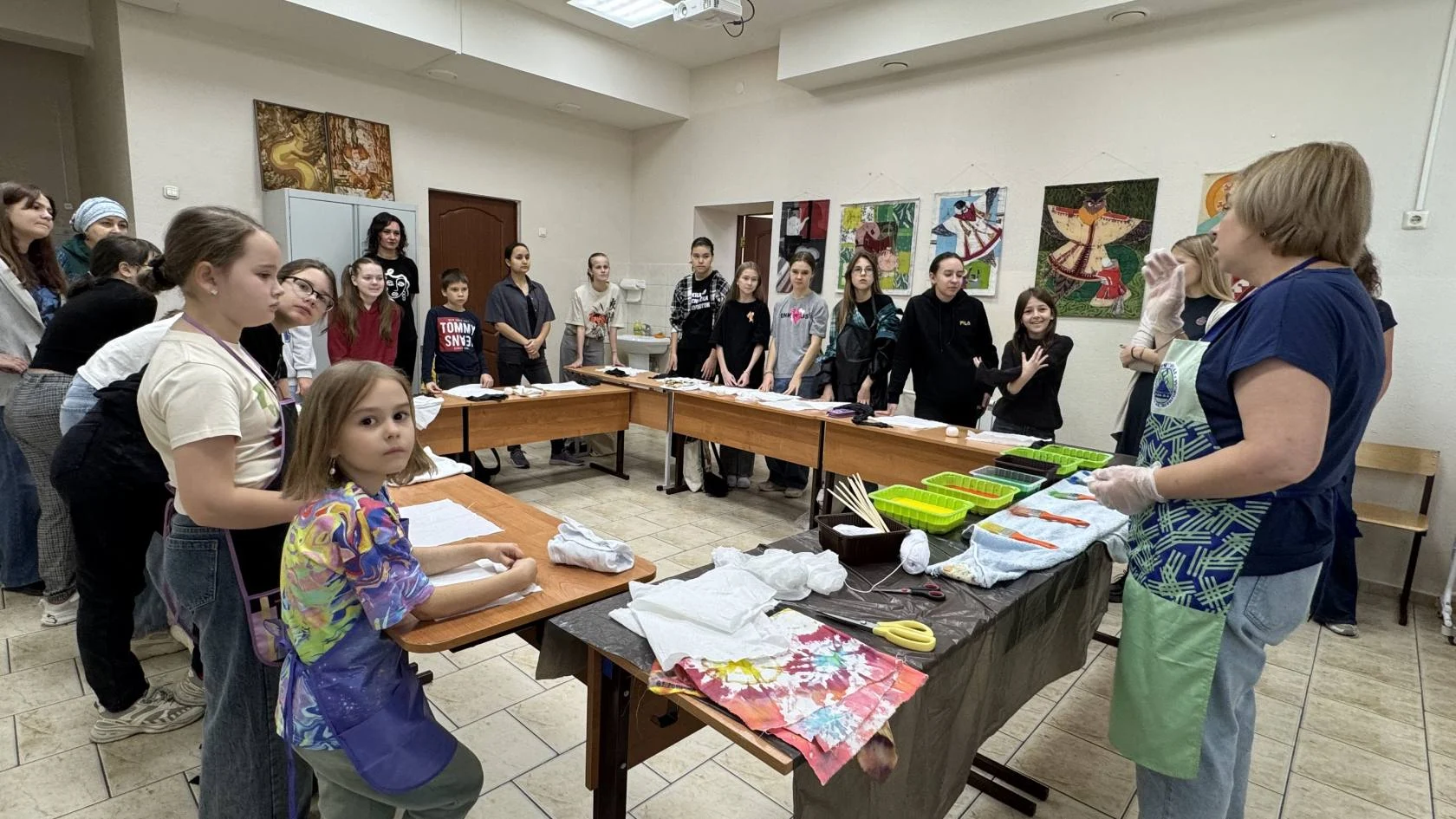 Состоялся мастер-класс Краснобородкиной А.Г. по декоративно-прикладному искусству для обучающихся детских школ искусств города