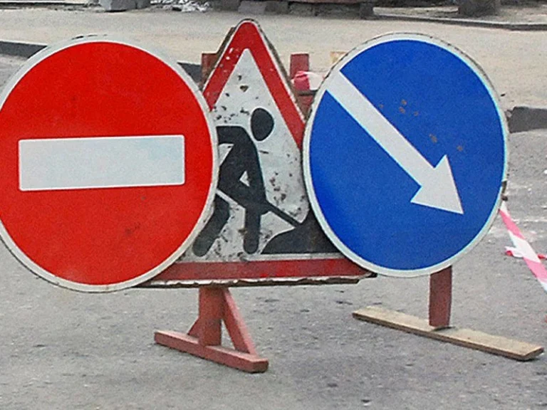 Выполнение работ по ремонту автомобильных дорог в городе Нижневартовске