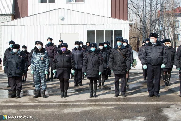 Полиция проводит рейды по выявлению нарушений режима самоизоляции /ФОТО/