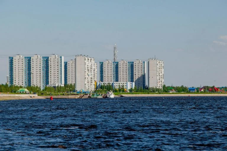 Уровень воды в реке Оби на 4 июня